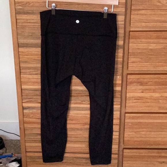 Lululemon wunder under leggings - Picture 2 of 4